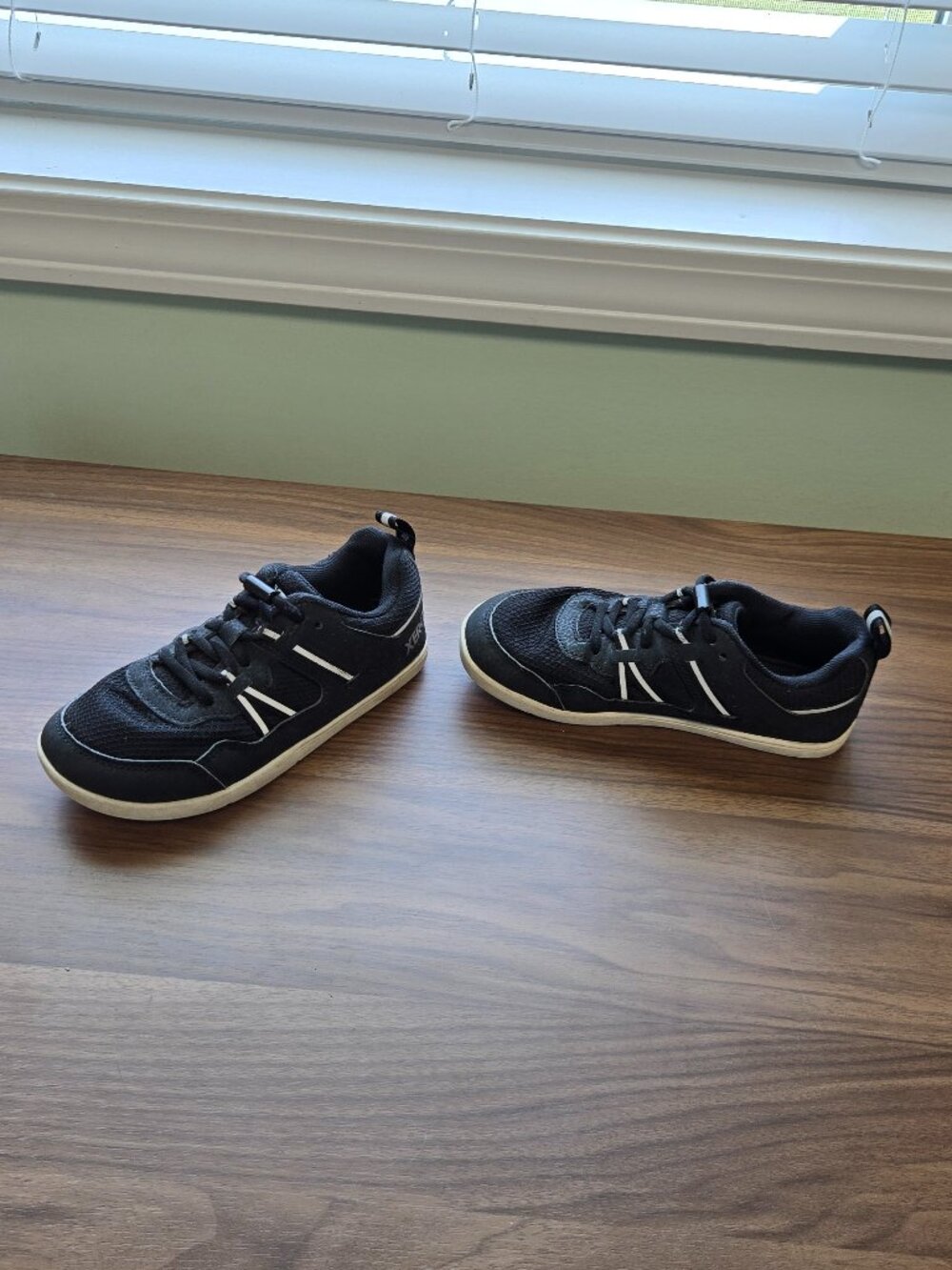 Xero Prio, Big Kids – Youth 1, Black / White